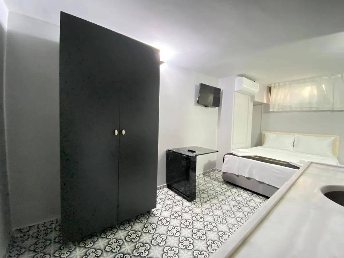 Apartament Comfy And Central Studio Flat In Kabatas Beyoglu Stambuł 0*,